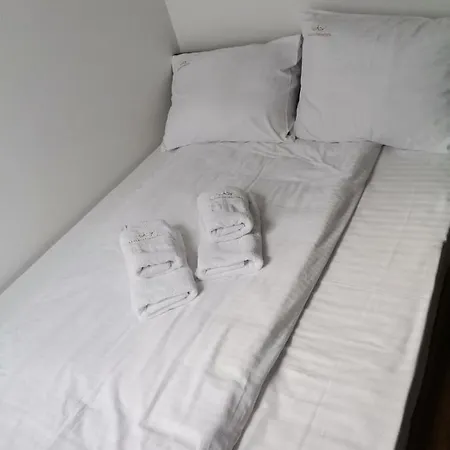 Dream,kraljevi Cardaci, Sa Garaznim Mestom * Kopaonik